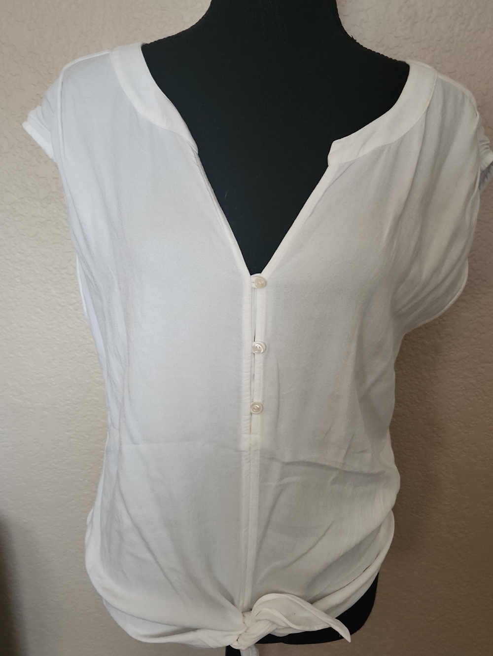 Ann Taylor White Short-Sleeve Tie-Hem V-Neck Blouse